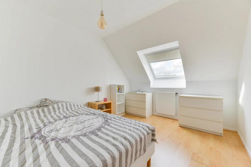 Maison - 169 m² - 7 pièces