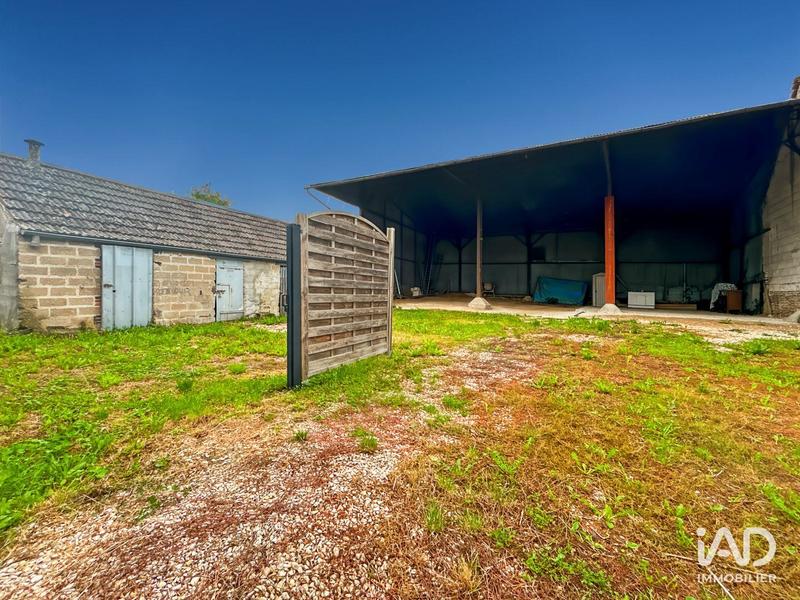 Maison - 200 m² - 6 pièces