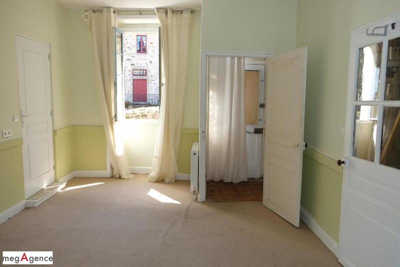 Maison en pierre - 114 m² - 5 pièces