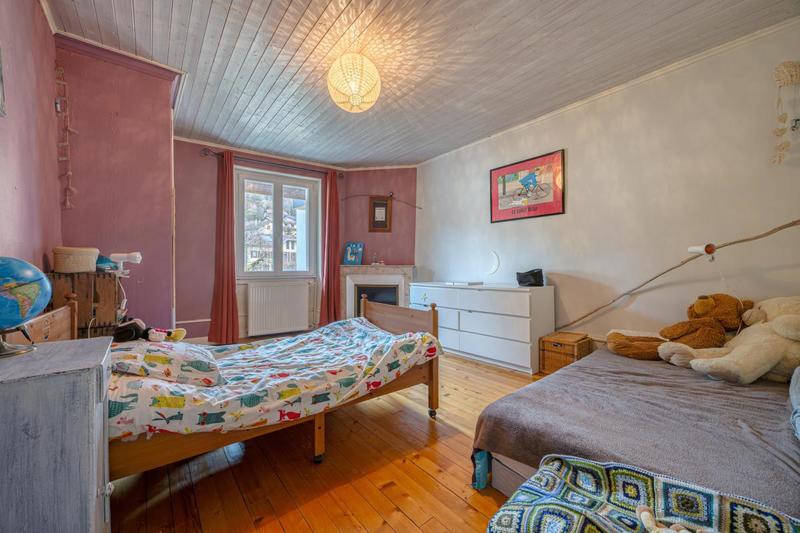 Maison - 190 m² - 7 pièces