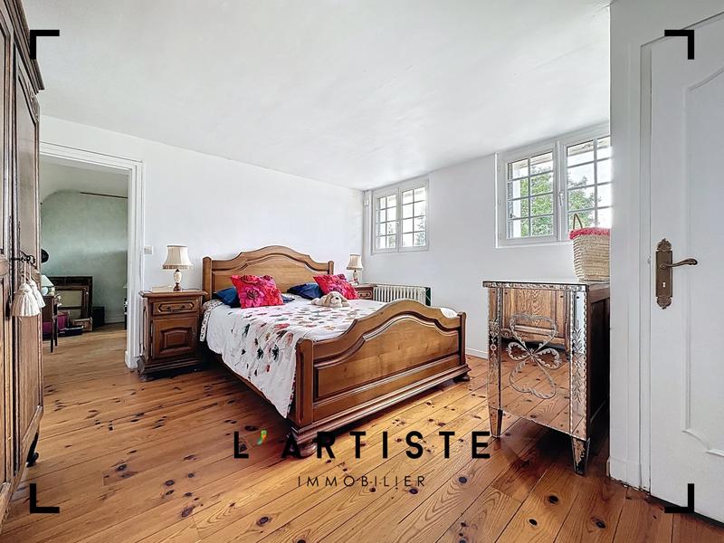 Maison - 155 m² - 6 pièces