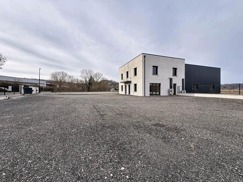 Bureau - 100 m² - 4 pièces