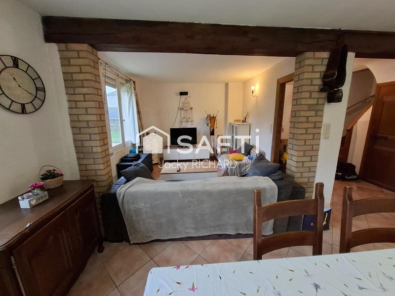 Maison - 101 m² - 5 pièces