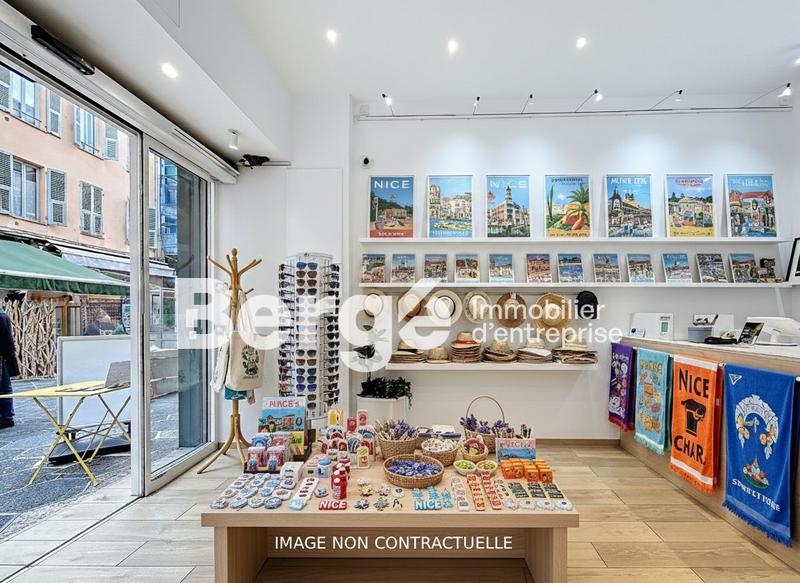 Local commercial - 23 m² - 3 pièces