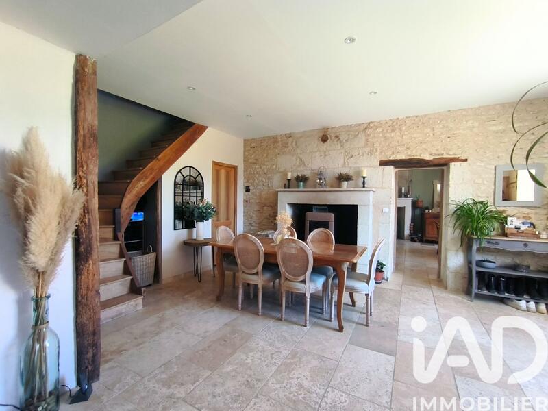 Maison - 159 m² - 5 pièces