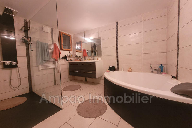 Maison de village - 105 m² - 3 pièces