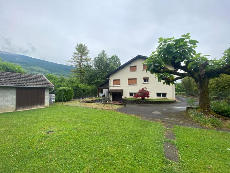 Maison - 161 m² - 5 pièces