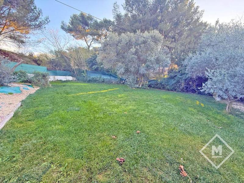 Maison d'architecte - 250 m² - 7 pièces