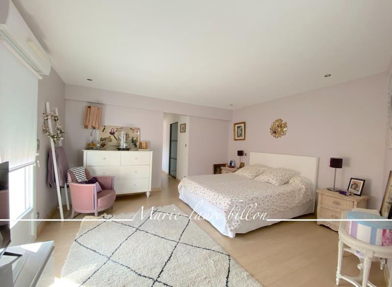 Maison de ville - 184 m² - 6 pièces