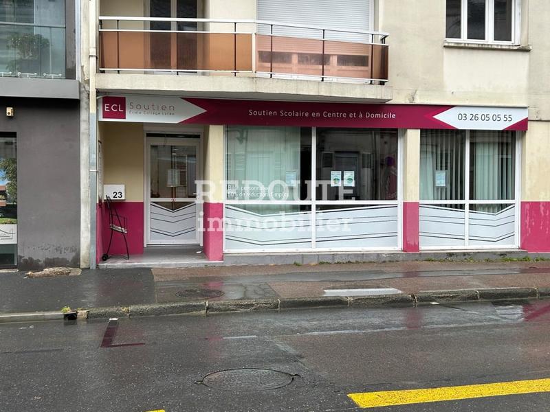 Local commercial - 97 m² - 3 pièces