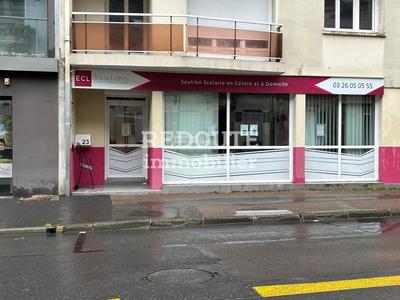 Local commercial - 97 m² - 3 pièces