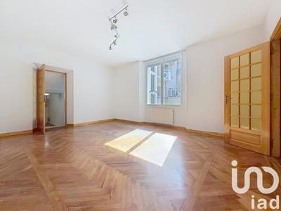 Appartement - 89 m² - 4 pièces