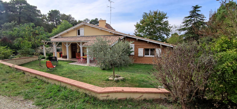 Maison - 170 m² - 6 pièces