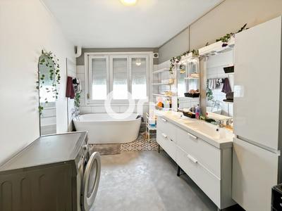 Appartement - 89 m² - 3 pièces