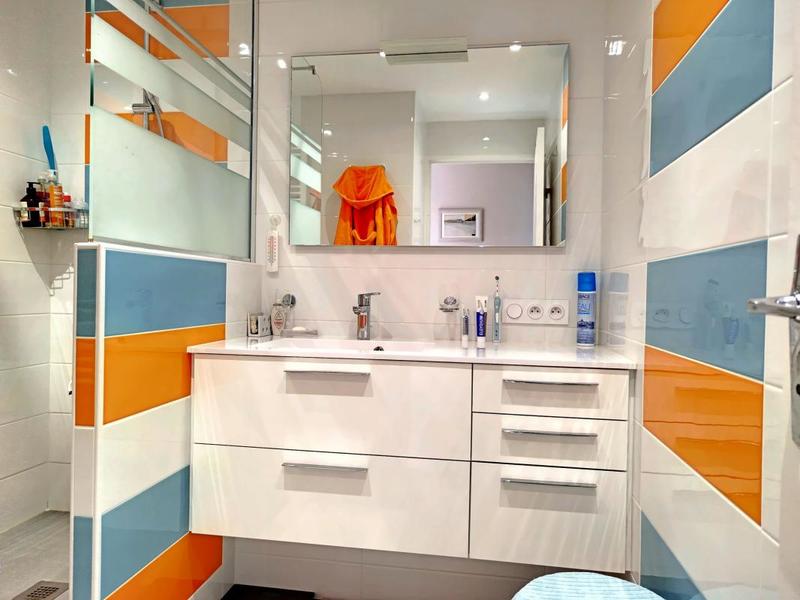 Appartement - 99 m² - 4 pièces