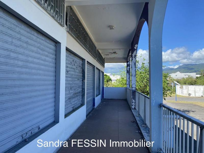 Immeuble - 260 m² - 2 pièces