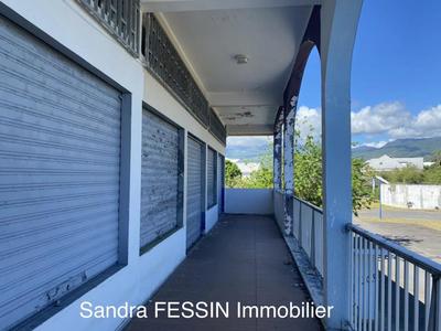 Immeuble - 260 m² - 2 pièces