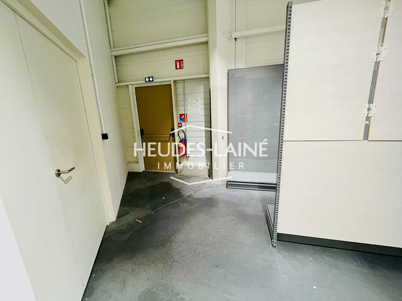 Local d'activités - 500 m²