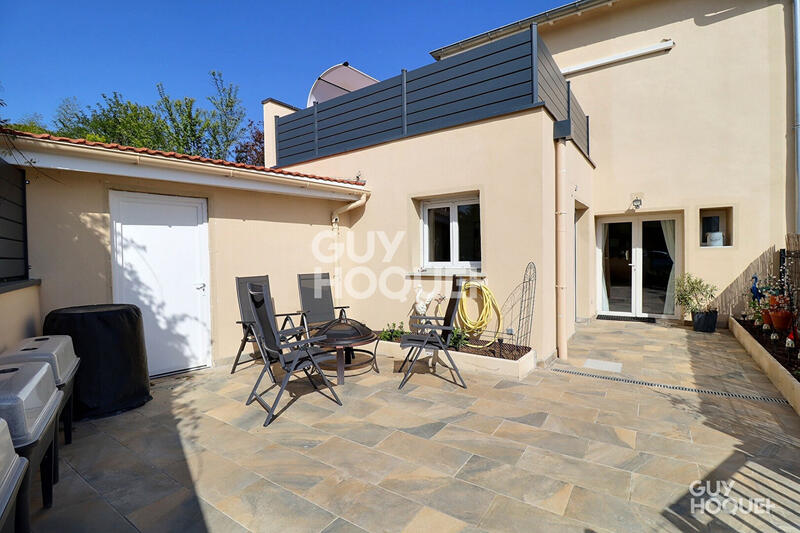 Maison - 80 m² - 3 pièces