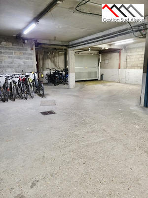 Parking / Garage - 6 m²