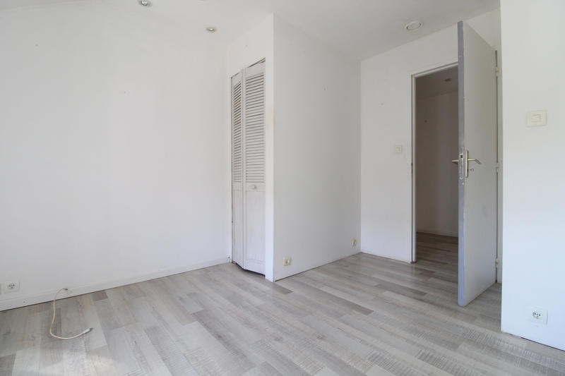 Maison - 159 m² - 6 pièces