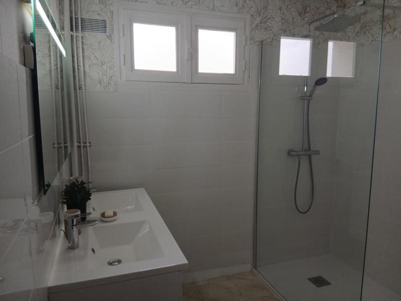 Maison en pierre - 115 m² - 7 pièces