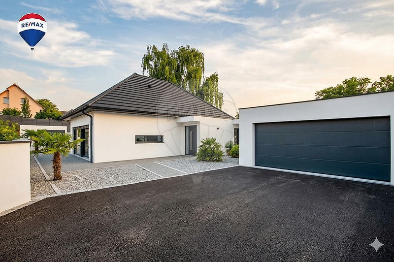 Maison - 187 m² - 6 pièces