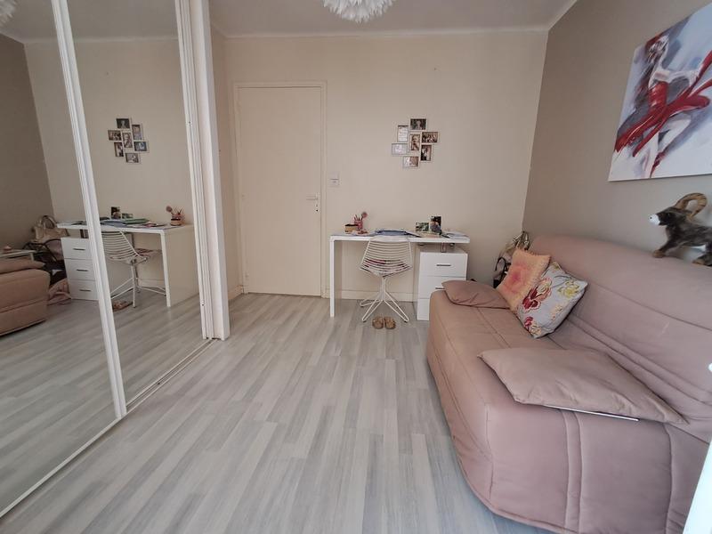 Maison - 191 m² - 7 pièces