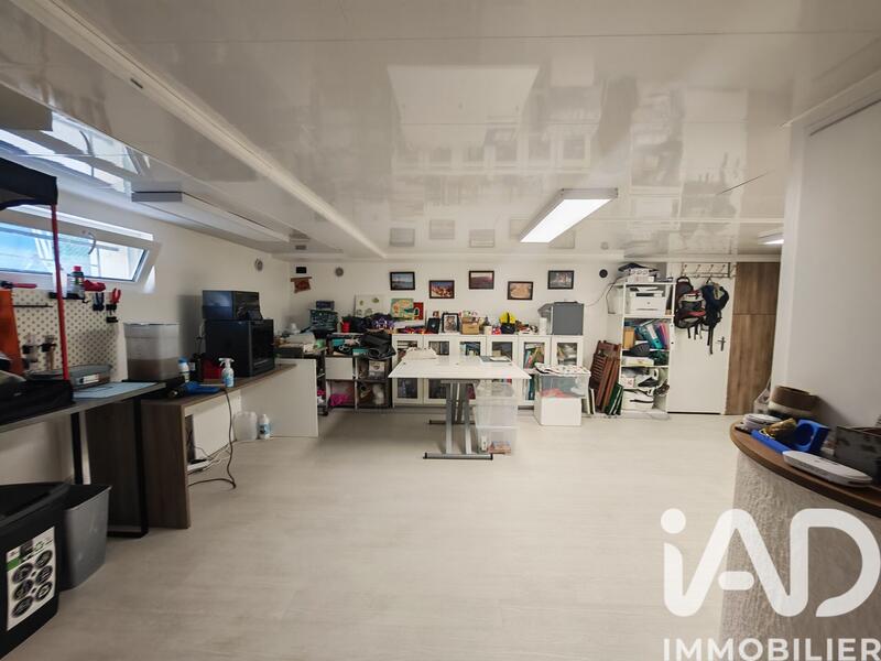 Maison - 88 m² - 6 pièces