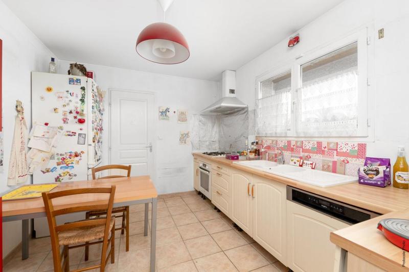 Maison - 106 m² - 4 pièces