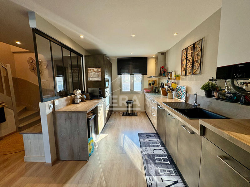 Maison - 101 m² - 4 pièces