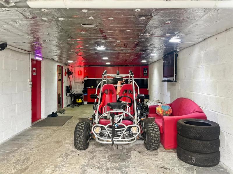 Pavillon - 104 m² - 6 pièces