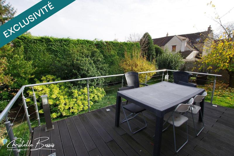 Maison - 104 m² - 4 pièces