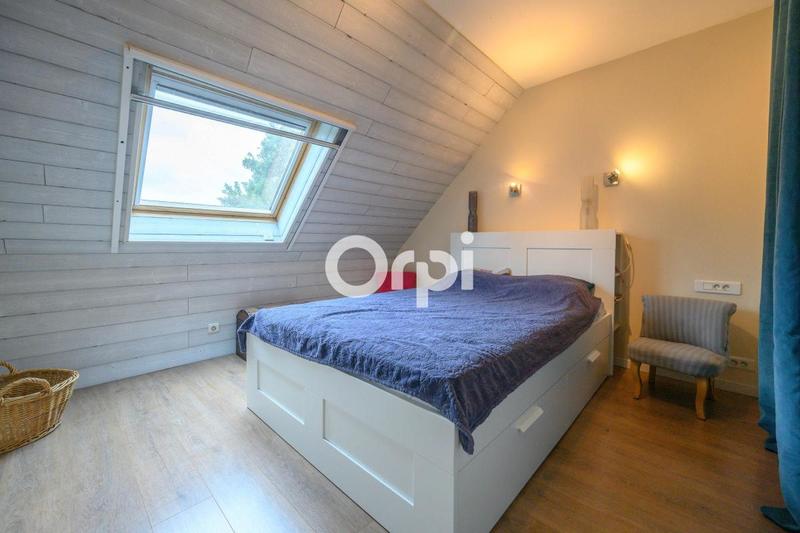 Maison - 137 m² - 6 pièces