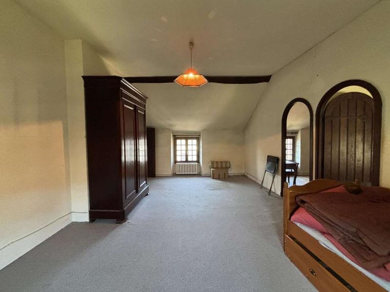 Maison en pierre - 135 m² - 4 pièces