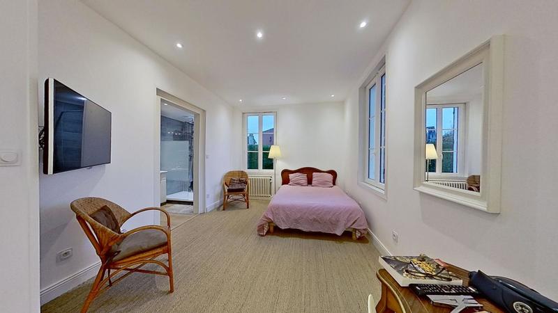 Maison - 130 m² - 4 pièces