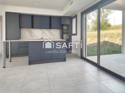 Maison - 110 m² - 5 pièces