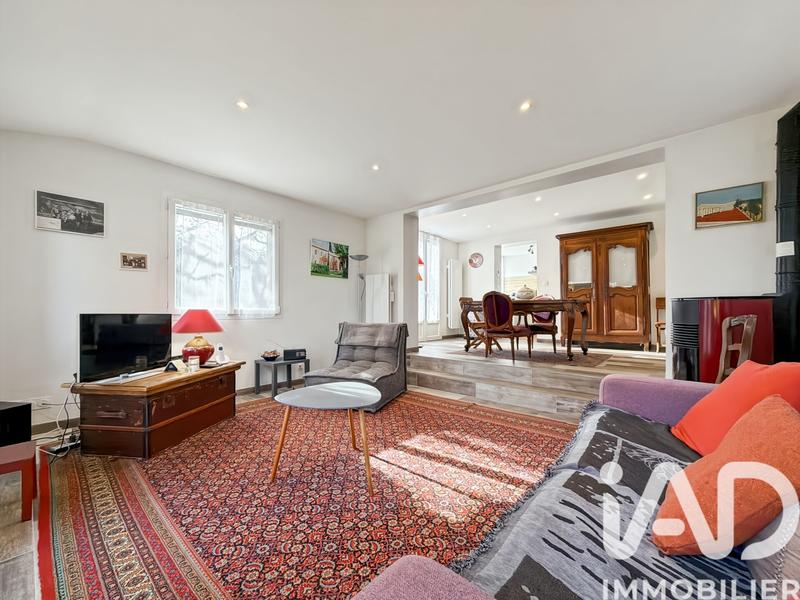 Maison - 92 m² - 5 pièces