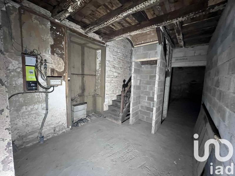 Maison - 215 m² - 7 pièces