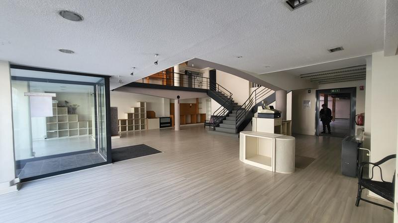 Local commercial - 506 m²