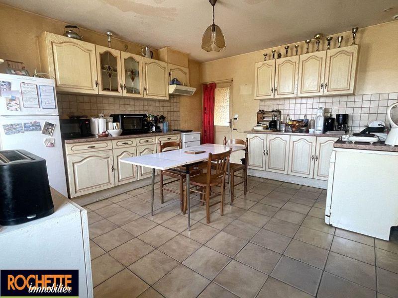 Maison traditionnelle - 125 m² - 4 pièces