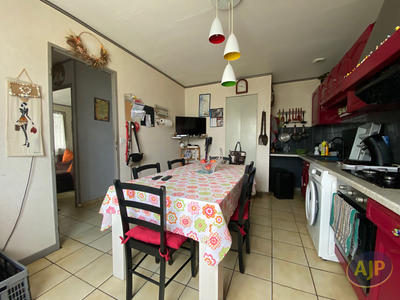 Maison - 101 m² - 5 pièces