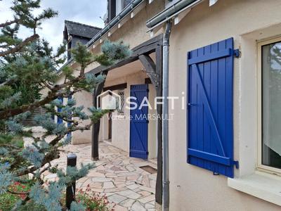 Maison - 271 m² - 8 pièces