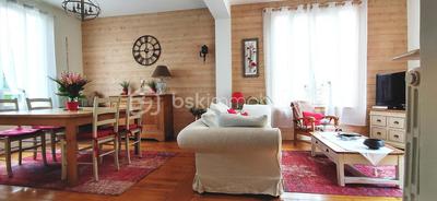 Maison - 104 m² - 5 pièces