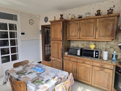 Maison - 140 m² - 7 pièces