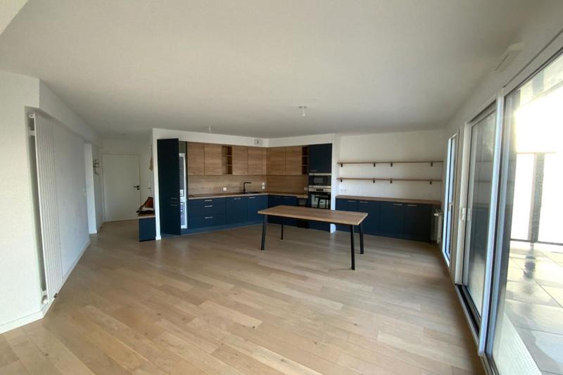 Appartement - 85 m² - 4 pièces