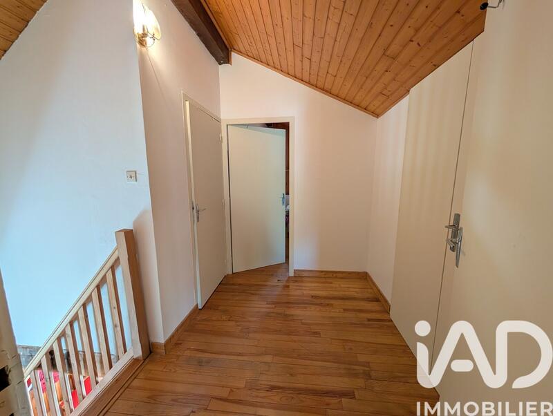 Maison - 85 m² - 5 pièces