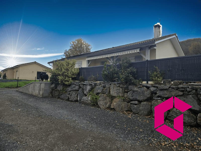 Maison - 95 m² - 4 pièces