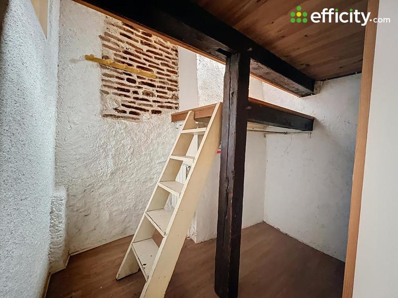 Immeuble - 203 m² - 9 pièces