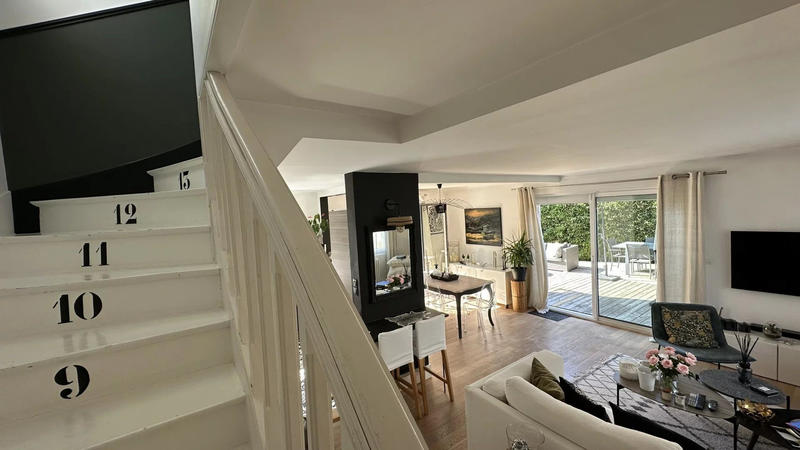 Maison - 135 m² - 7 pièces